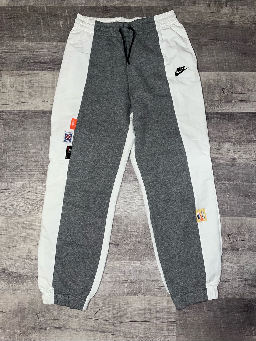 Nike Heritage Multi Patch Track Pants Grey Fleece White Nylon Hybrid Joggers S